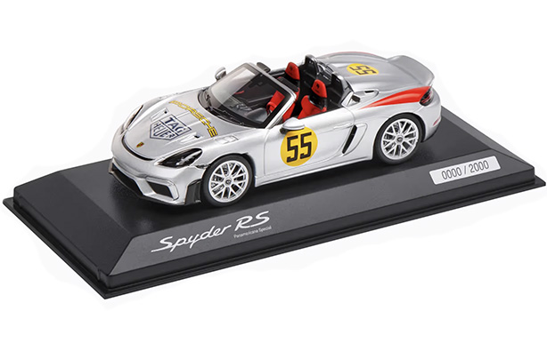 1/43 - 718 Spyder RS Tag Heuer Scale Model : Suncoast